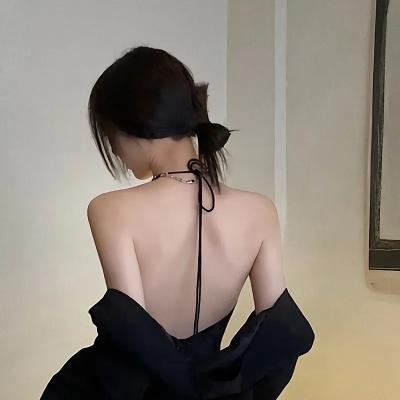 梅艳芳菲